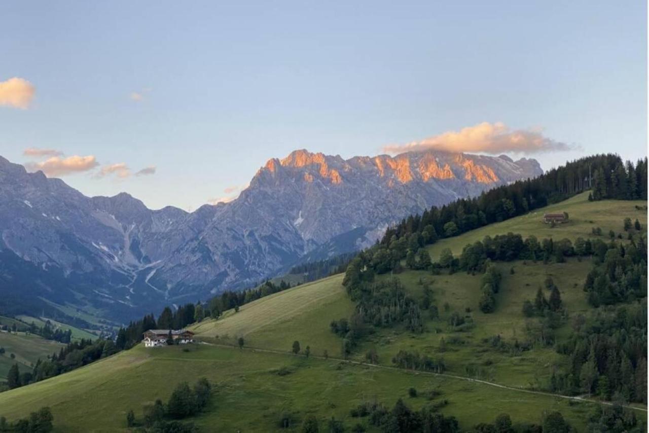 Appartement Mit Balkon Und Hallenbad Maria Alm am Steinernen Meer Exterior photo